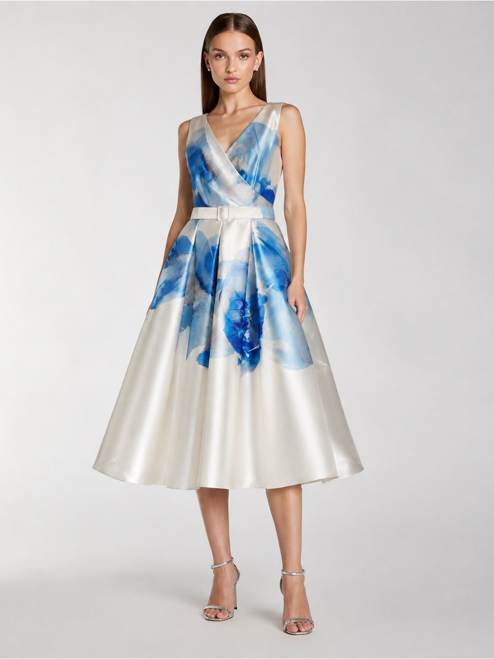 NWT Donna Karan Shimmer
Mikado V Neck Sleeveless Belted Midi Dress
10